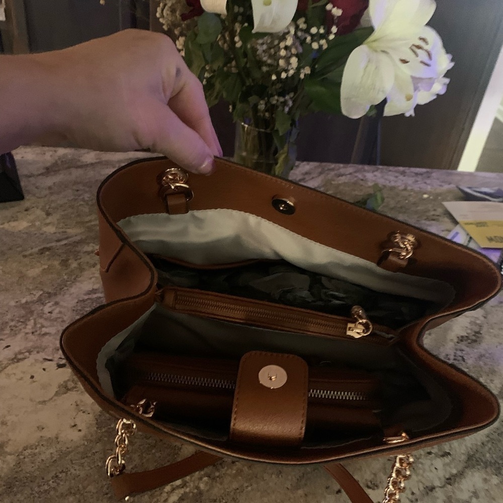 NET Pretty Brown - Picture 4 of 9